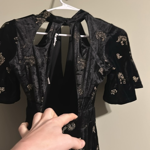 Black Velvet Embroidered Romper XS - Picture 6 of 11